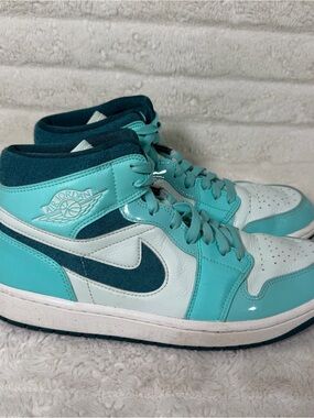 Nike Air Jordan 1 Mid Teal White Aqua Blue Men’s Size 10.5 Basketball Shoes